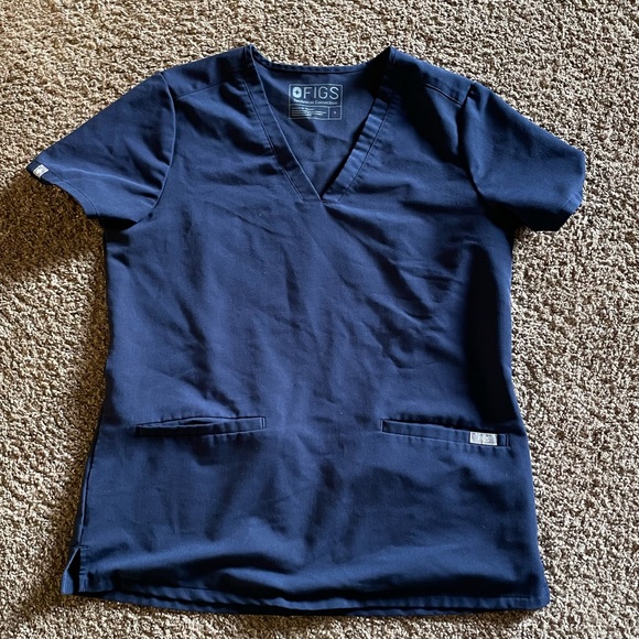 FIGS Navy Casma 3 pocket scrub top - Picture 1 of 1